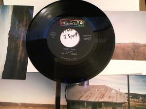 Hud-2 vinyl photos 1044