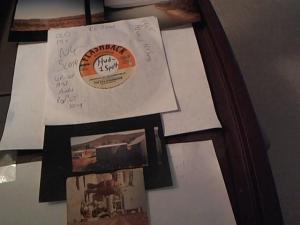 Hud-2 vinyl photos 277