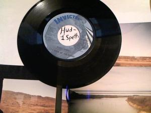 Hud-2 vinyl photos 514