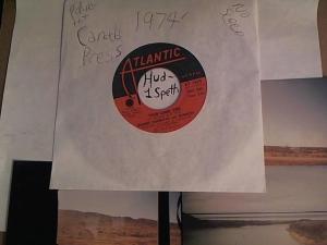 Hud-2 vinyl photos 518