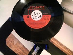 Hud-2 vinyl photos 519