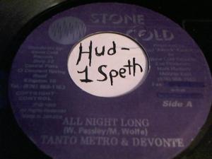 Hud-2 vinyl photos 691