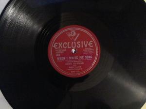 Hud-2 vinyl photos 4700