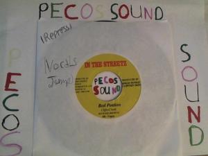 Hud-2 vinyl photos 2783