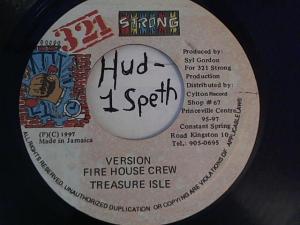 Hud-2 vinyl photos 4616