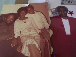 Hud-2 vinyl photos 4898