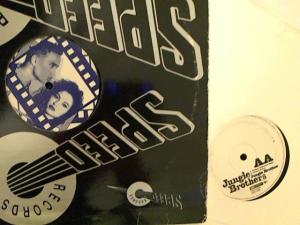 Hud-2 vinyl photos 3962