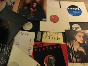 Hud-2 vinyl photos 3973