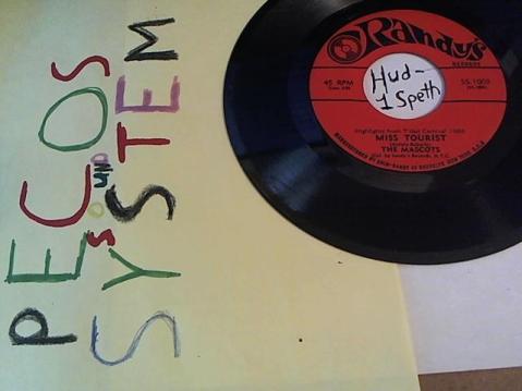 Hud-2 vinyl photos 165