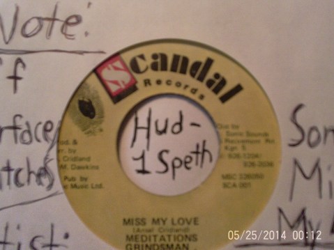 Hud-1 vinyl photos 035