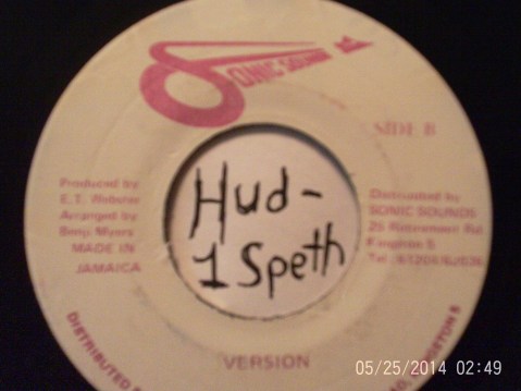 Hud-1 vinyl photos 138