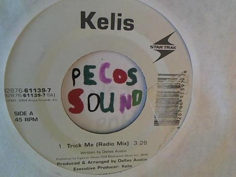 Hud-2 vinyl photos 1786