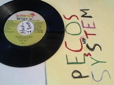 Hud-2 vinyl photos 201