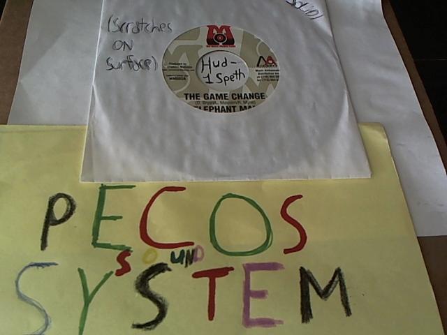 Hud-2 vinyl photos 2144