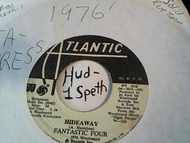 Hud-2 vinyl photos 265