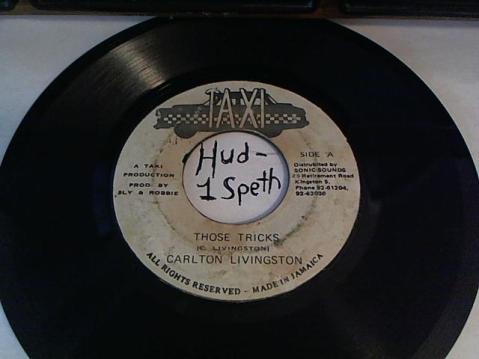 Hud-2 vinyl photos 310