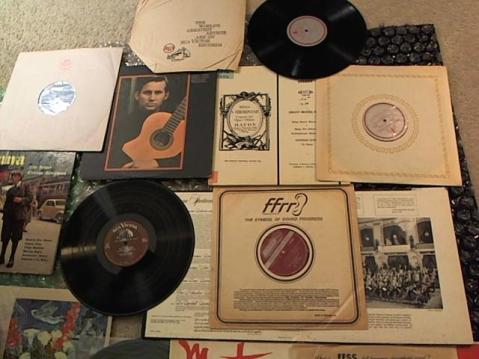 Hud-2 vinyl photos 3705