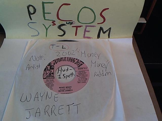 Hud-2 vinyl photos 774