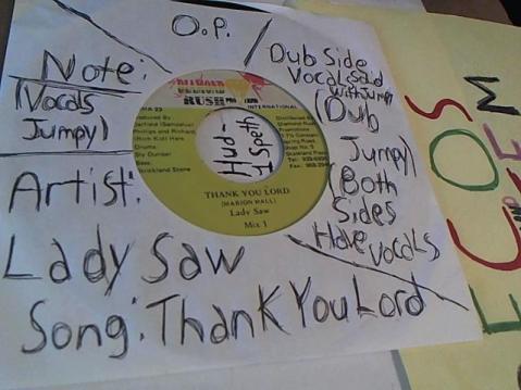 Hud-2 vinyl photos 196