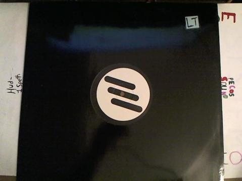 Hud-2 vinyl photos 3186