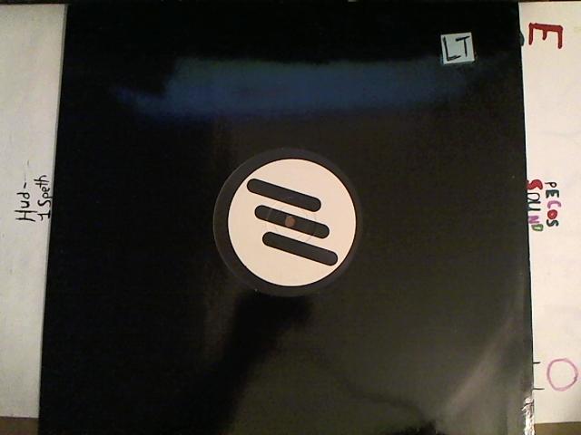 Hud-2 vinyl photos 3187