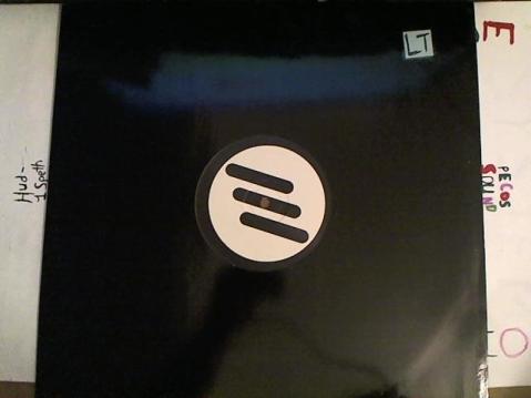 Hud-2 vinyl photos 3187