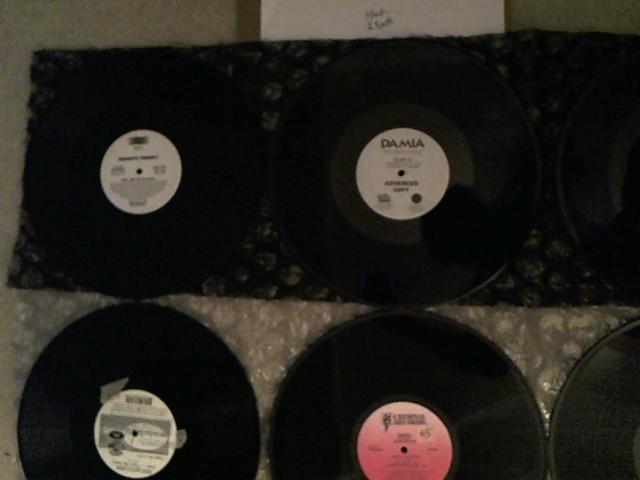 Hud-2 vinyl photos 3406