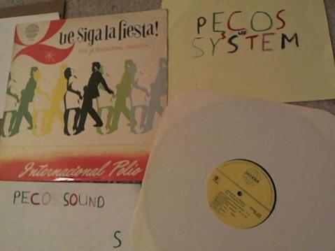 Hud-2 vinyl photos 3573