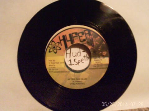 Hud-1 vinyl photos 1311