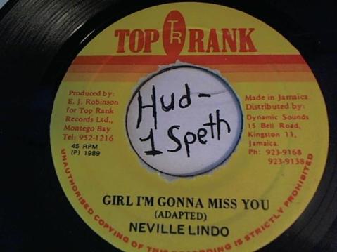 Hud-2 vinyl photos 2553