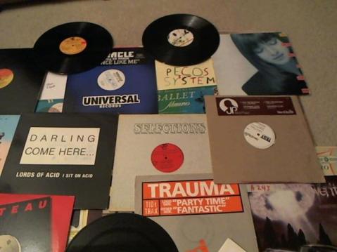 Hud-2 vinyl photos 3502