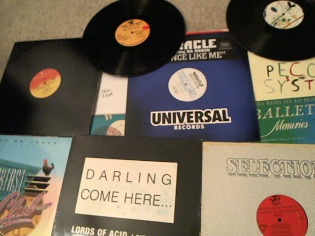 Hud-2 vinyl photos 3518